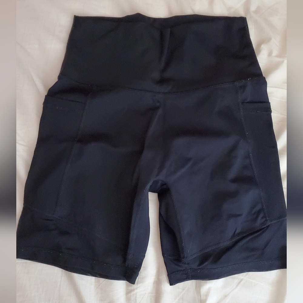 Aerie Move Bike Shorts L